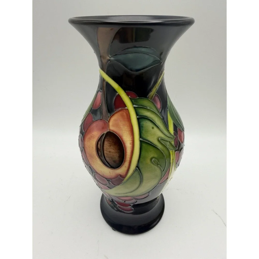 Moorcroft Emma Bossons Queen's Choice Fruit Vase 2000 Signed 7.75